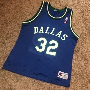 Vintage Champion Dallas Mavericks Jersey